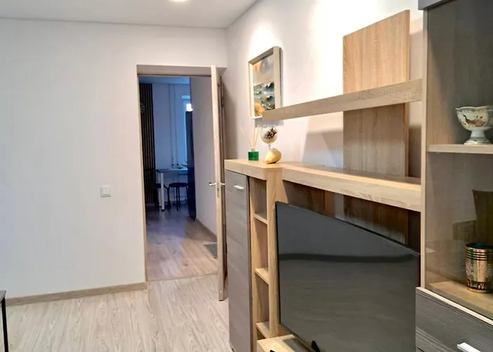 Apartment Azuolu Giraiteje 2 Bedroom *