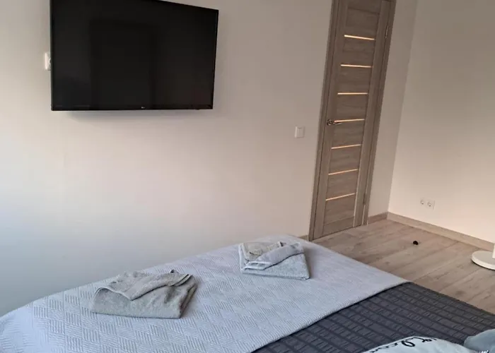 Azuolu Giraiteje 2 Bedroom Apartment Klaipeda